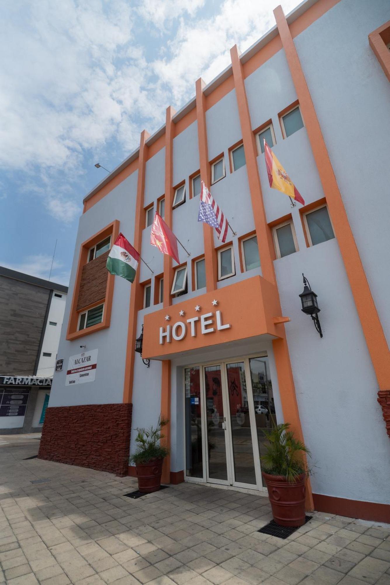 Hotel Alcazar - Guadalajara Centro Historico Экстерьер фото