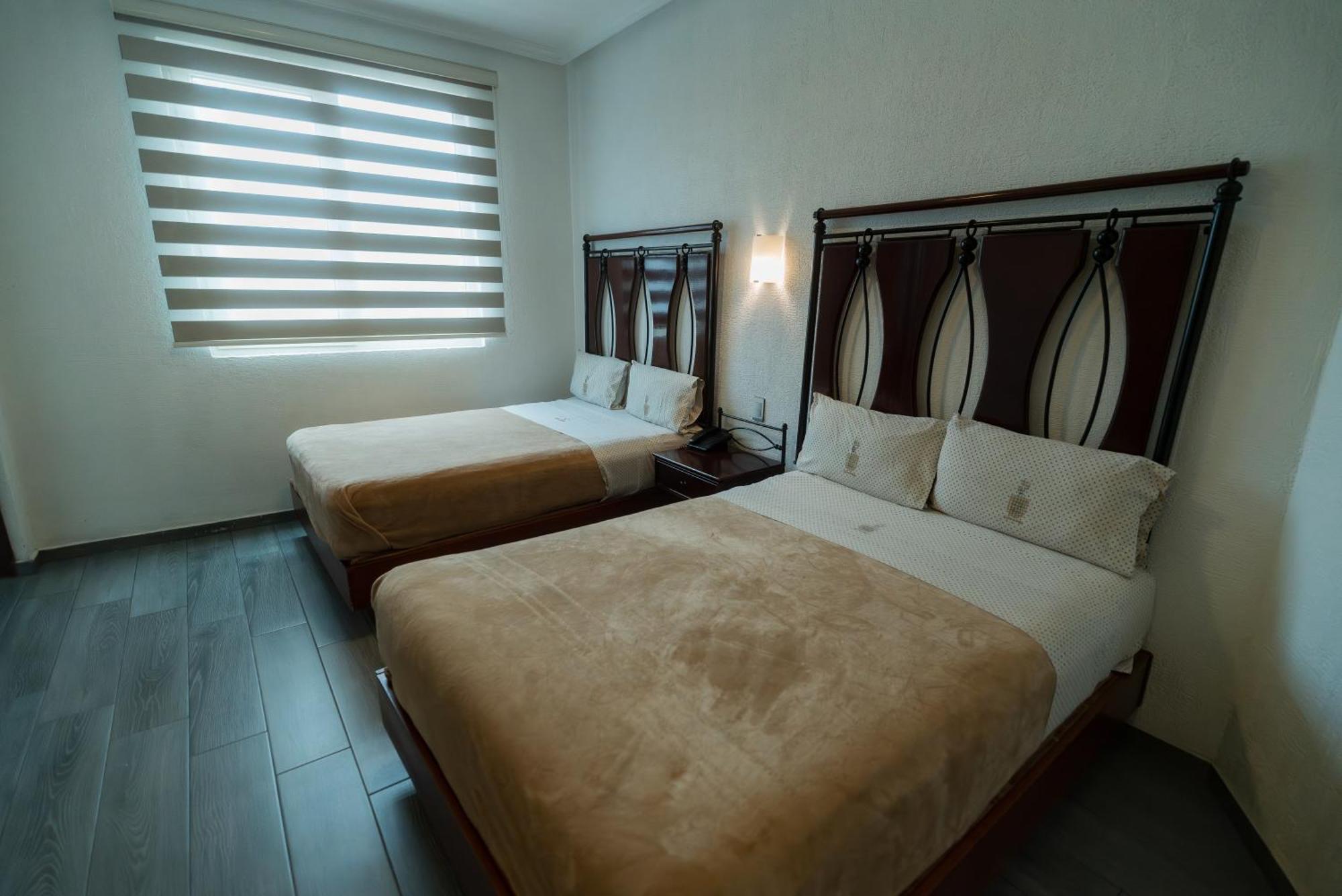 Hotel Alcazar - Guadalajara Centro Historico Экстерьер фото
