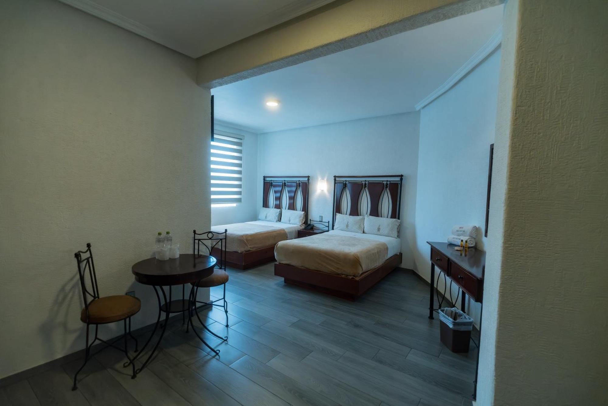 Hotel Alcazar - Guadalajara Centro Historico Экстерьер фото